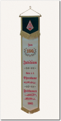 Fahnenschleife zum 100. Jubiläum