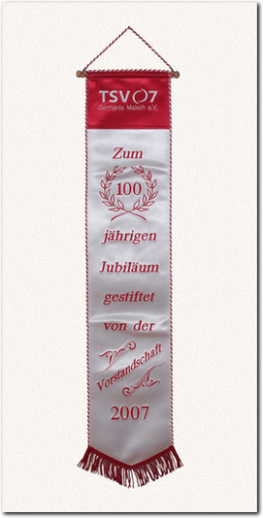 Fahnenschleife zum 100. Jubiläum