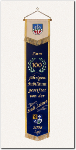 Fahnenschleife zum 100. Jubiläum